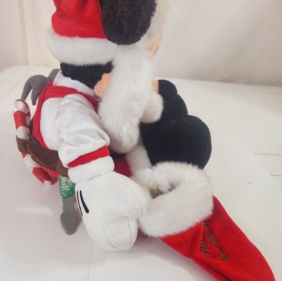 Walt Disney World Mickey Mouse Santa App 17 inches tall - Picture 5 of 11